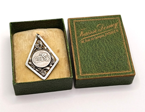 Pendentif medaille moto - pendentif,